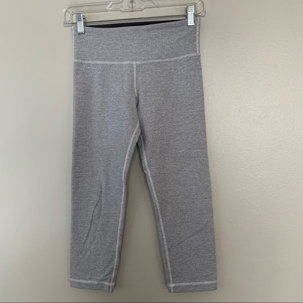 Lululemon crop leggings
